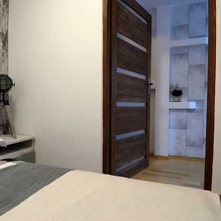 Apartament Columbus Apartment อุสชิกีดอลเน ภายนอก รูปภาพ