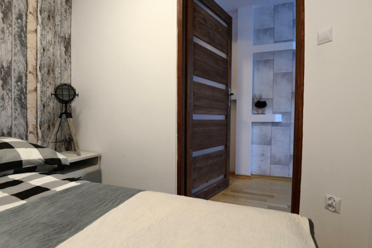 Apartament Columbus Apartment อุสชิกีดอลเน ภายนอก รูปภาพ